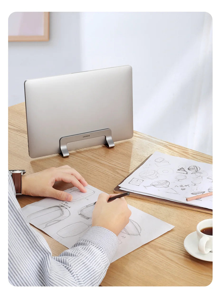 UGREEN Foldable Aluminum Vertical Laptop Stand